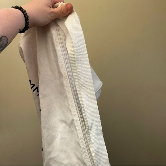 Vintage Tommy Hilfiger White Duffel Bag NWOT - Picture 5 of 7